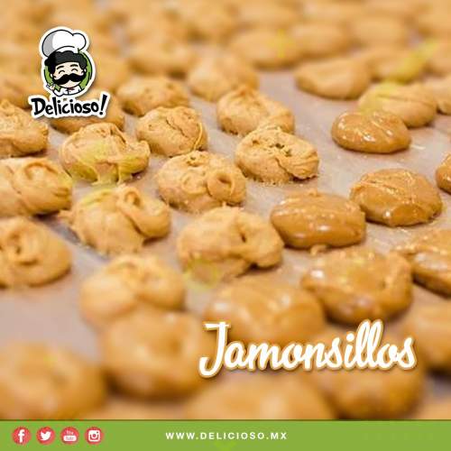 Jamoncillos de Leche y Nuez: Dulce Típico