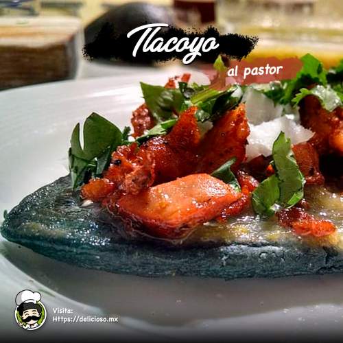 Tlacoyos al pastor